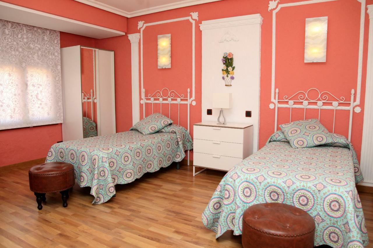 Casa Tiburcio Apartment Arenas de San Pedro Luaran gambar